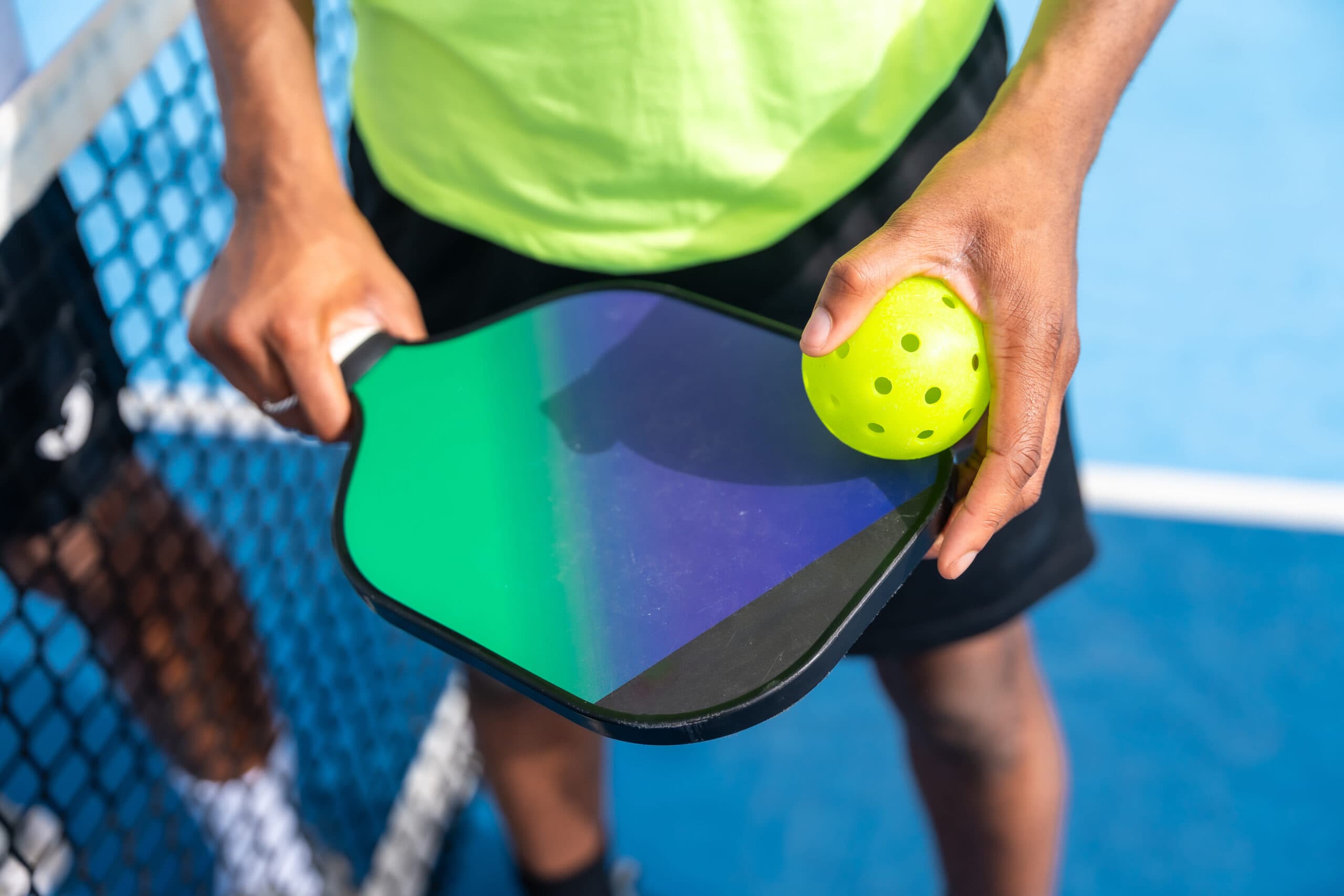 How to Maintain and Clean Your Pickleball Paddle for Maximum Life